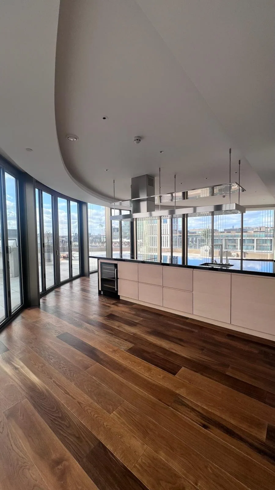 Thomas Earl Penthouse — image 5